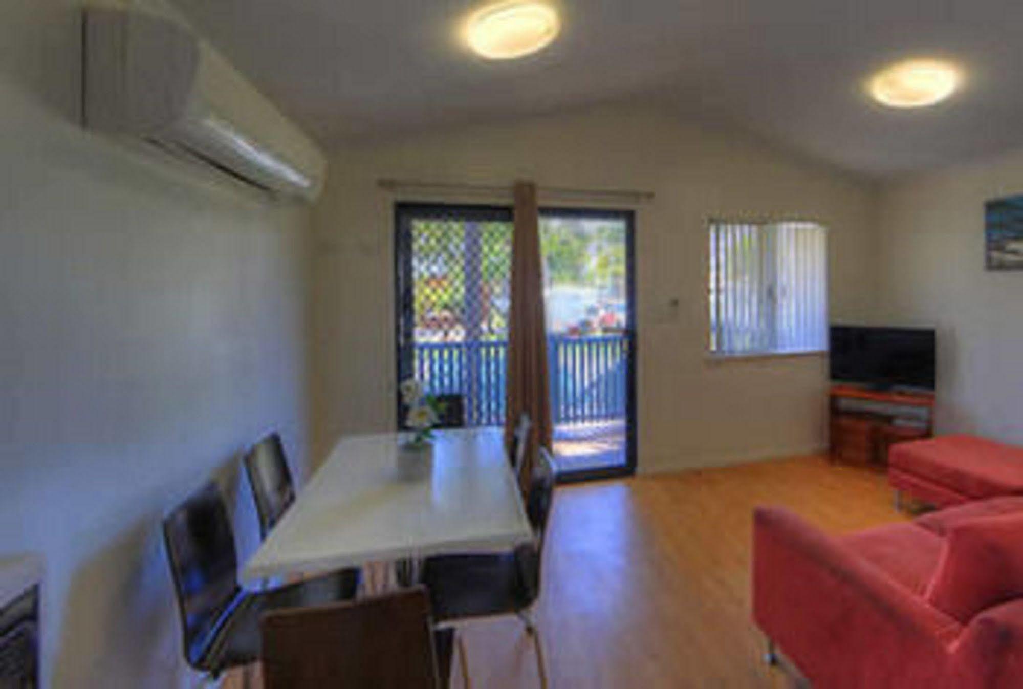 Central Caravan Park Perth Exterior photo